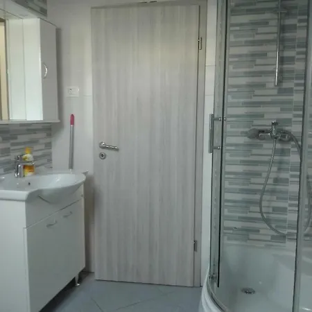 Cvjetna Apartament