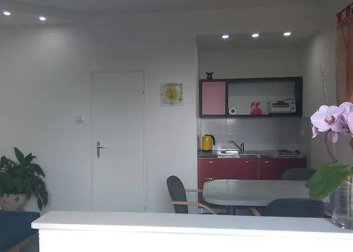 Lägenhet Cvjetna Rijeka