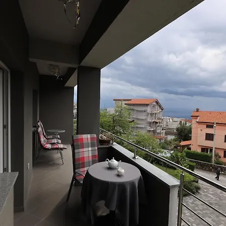 Apartman Cvjetna *