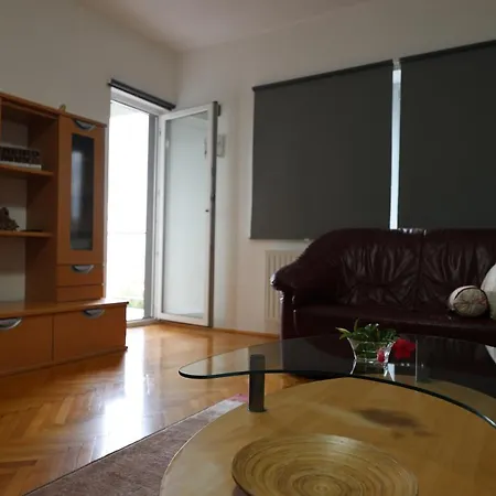 Apartman Cvjetna