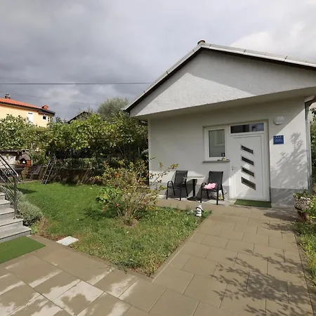 Apartman Cvjetna *