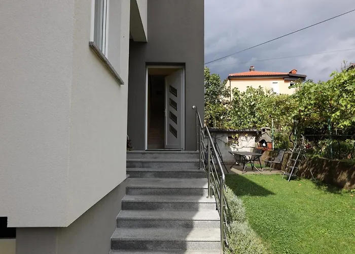 Daire Cvjetna Rijeka